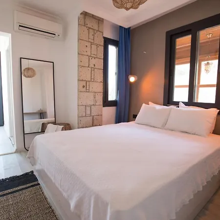 Mila Alaçatı Hotel *